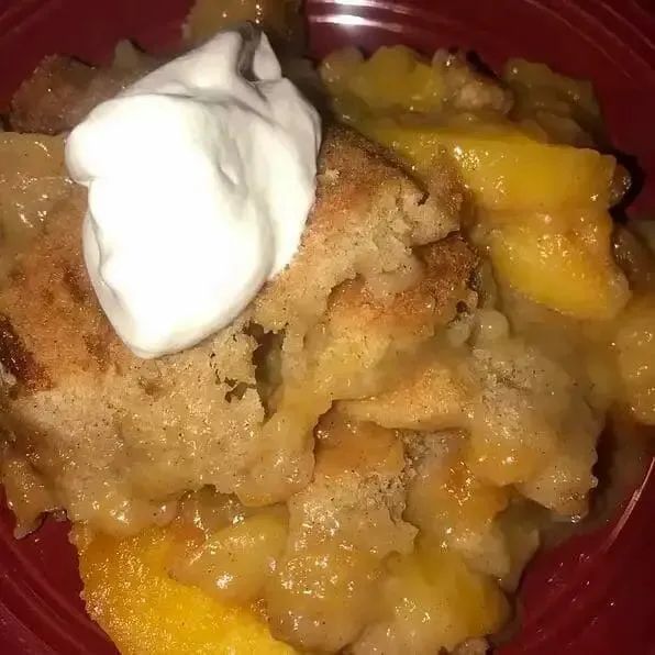 OLD-TIME OVEN PEACH COBBLER