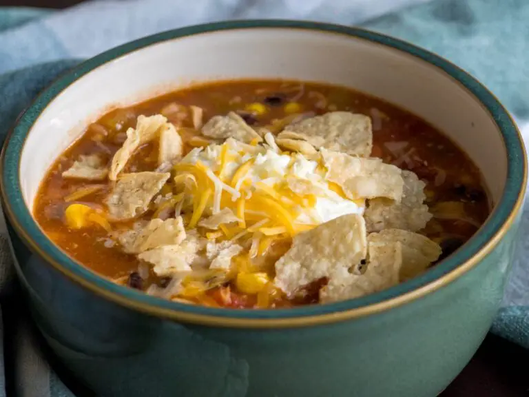 8-Can Chicken Taco Soup