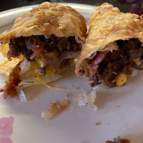Bacon Cheeseburger Eggrolls