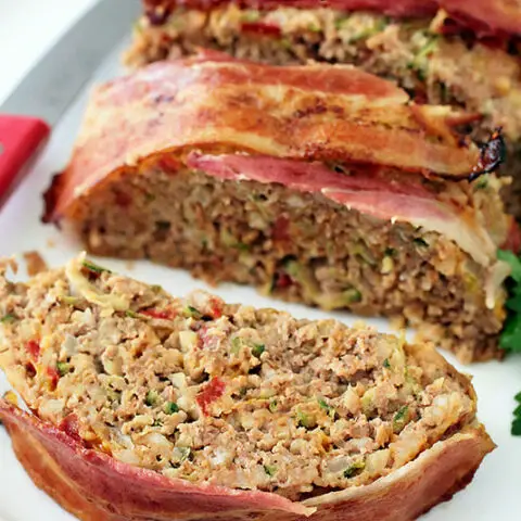 BACON-WRAPPED ZUCCHINI MEATLOAF