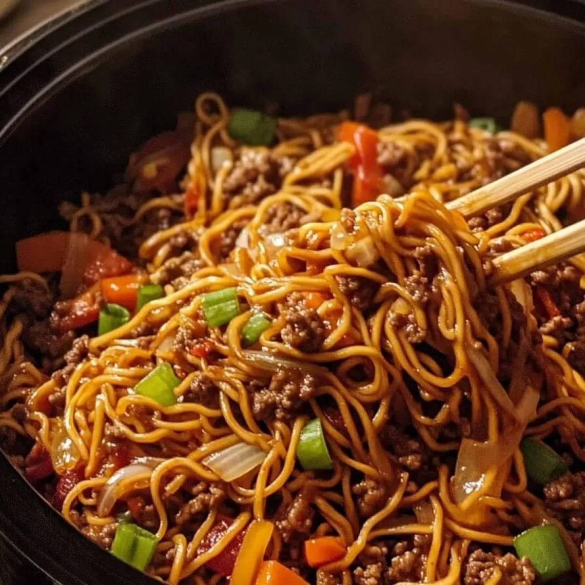 Slow Cooker Ground Beef Chow Mein