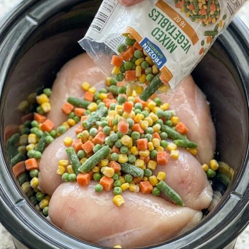 Slow Cooker 5-Ingredient Amish Chicken Pot Pie Noodles 8 Slow Cooker 5-Ingredient Amish Chicken Pot Pie Noodles