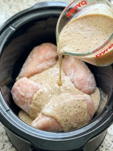 5-Ingredient Slow Cooker Retro Cream Chicken
