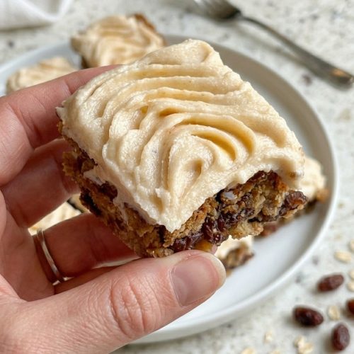 Oatmeal Raisin Cookie Bars 8 Oatmeal Raisin Cookie Bars
