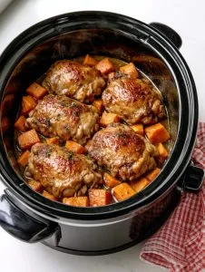 Slow Cooker 4-Ingredient Amish Chicken and Sweet Potatoes 13 Melt-in-Your-Mouth Chicken