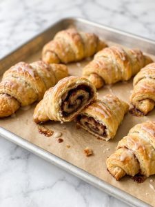 Cinnamon Roll Crescents