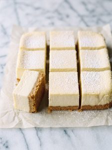 Lemon Cheesecake Bars